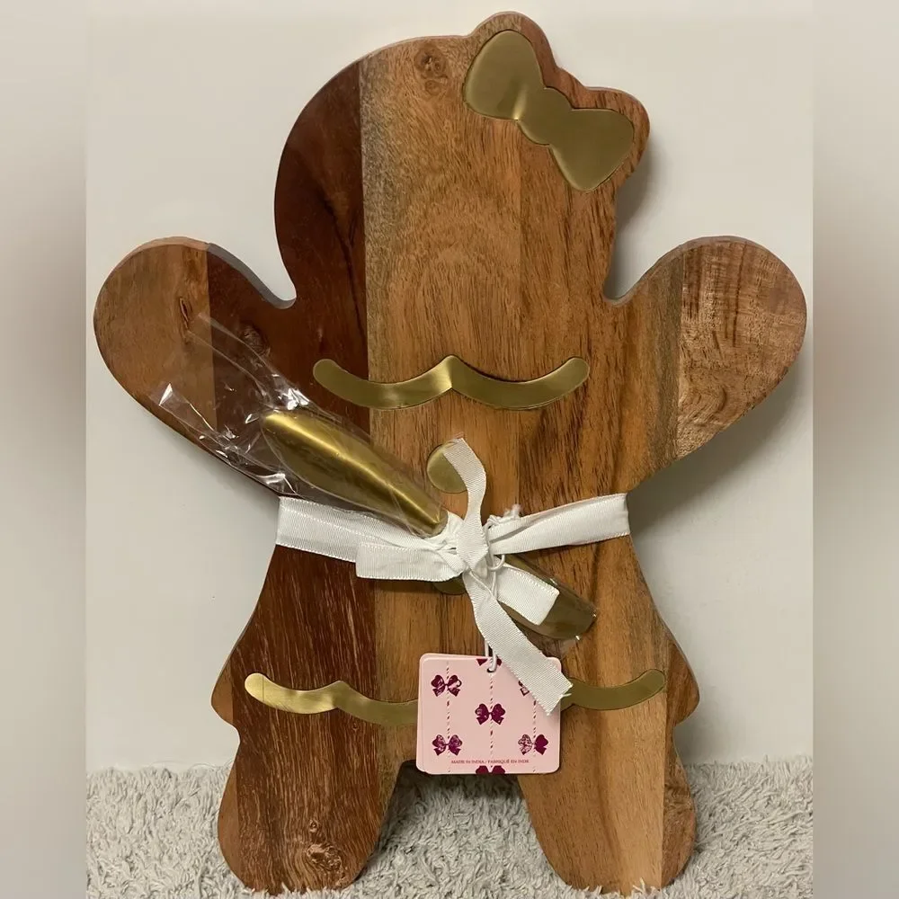 Entertainer Hello Kitty Gingerbread Designed Cheese Board w/Spreader Set (NWT)